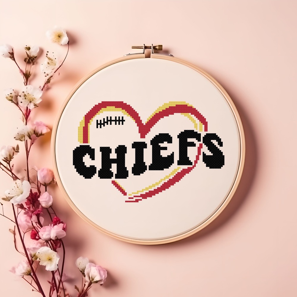 Kansas City Chiefs Football‎ Counted Cross Stitch Pattern Chart - Picture 2 of 5